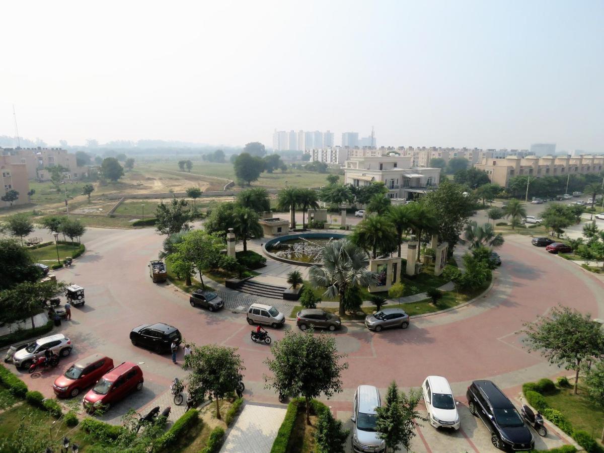 Vrindavan Inn מראה חיצוני תמונה