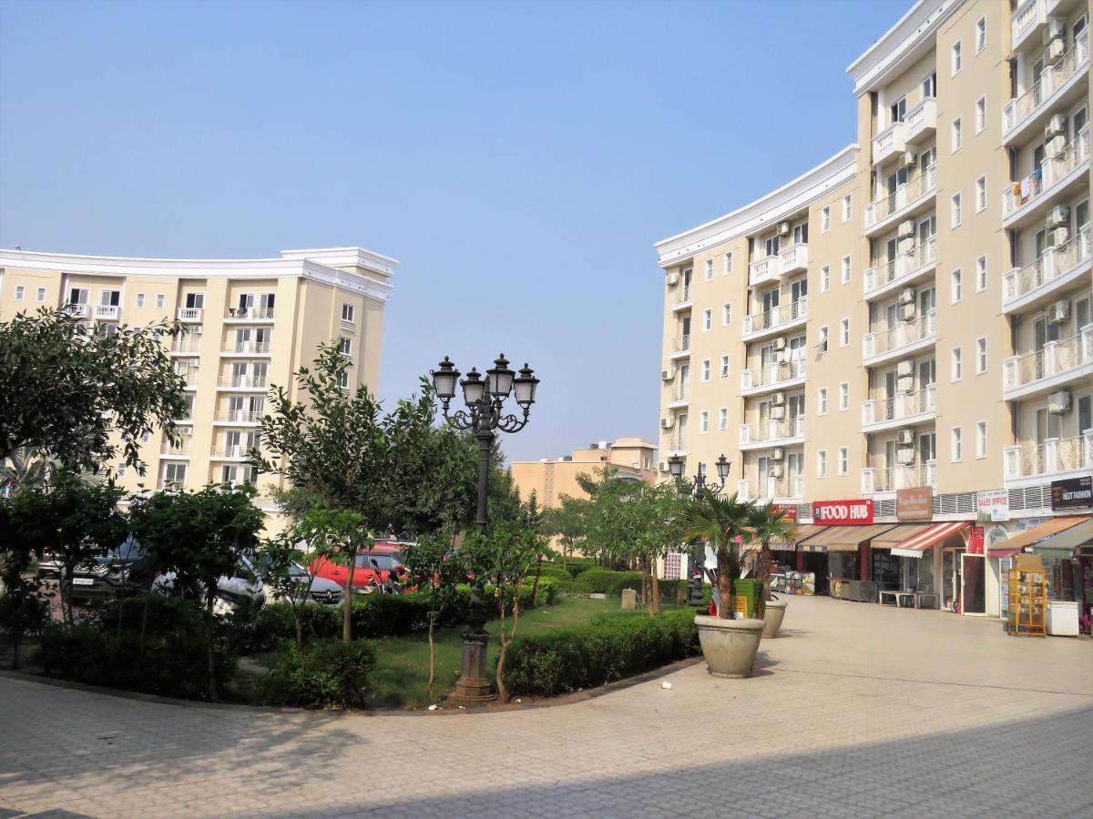 Vrindavan Inn מראה חיצוני תמונה