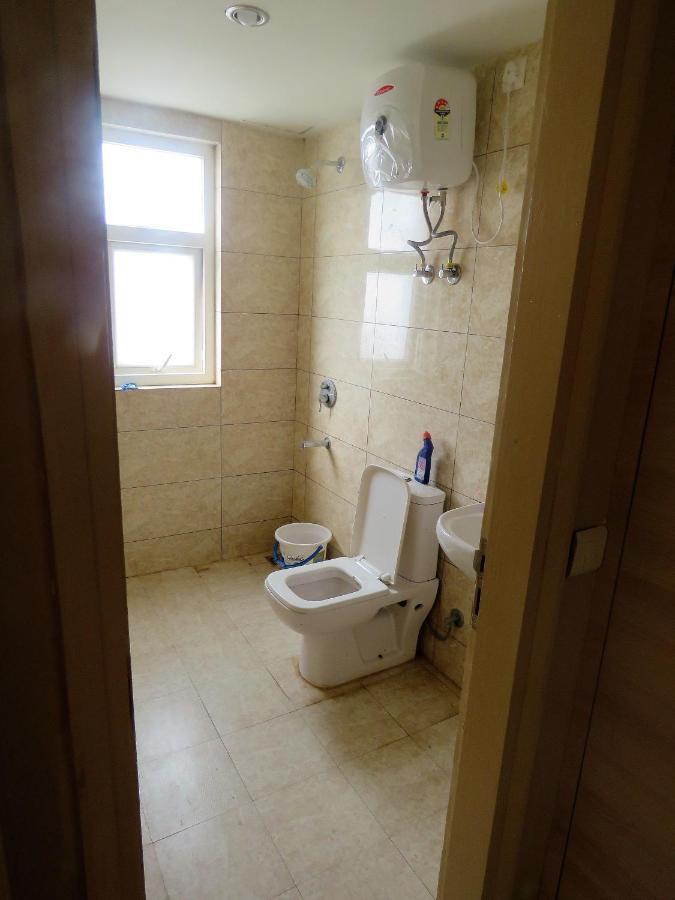 Vrindavan Inn מראה חיצוני תמונה